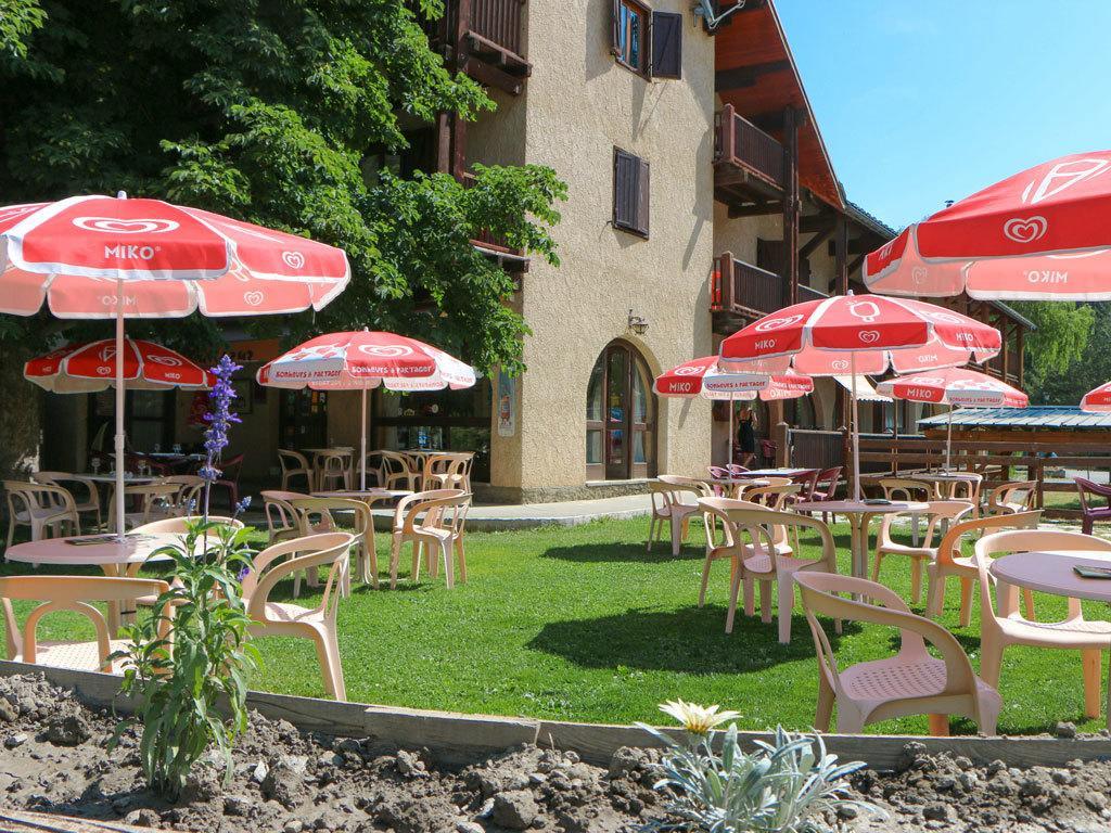 Le Guilazur Hotel Chateau-Ville-Vieille Exterior photo
